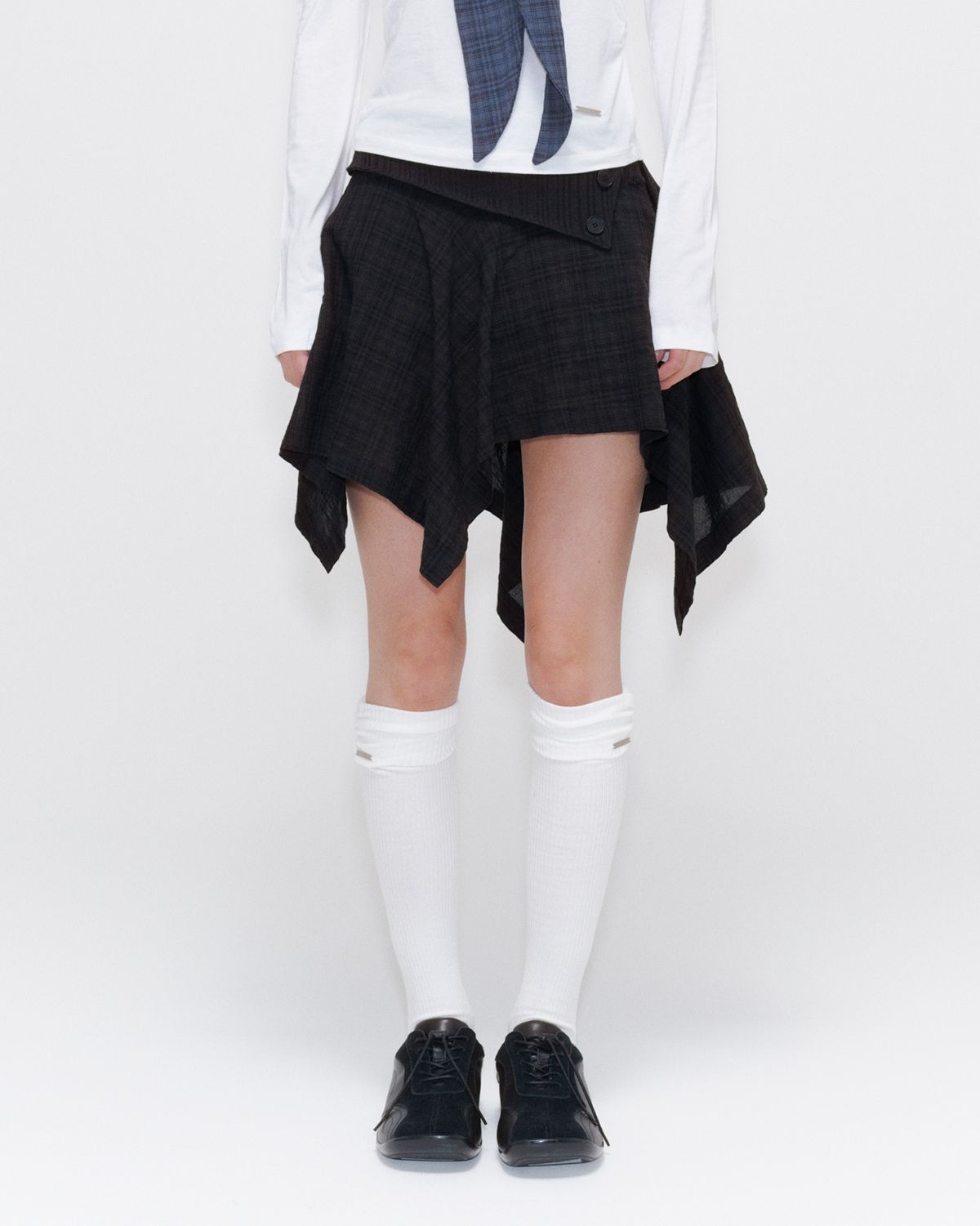 MUSINSA | MISEKI SEOUL Unbalanced flow mini skirt CHECK