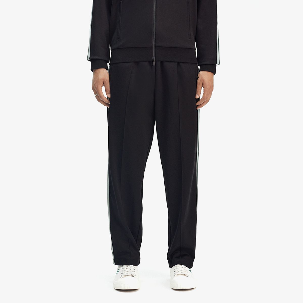 프레드페리(FRED PERRY) [Sport] 투컬러 테잎 트랙팬츠 - 블랙 AFPM2519510-102