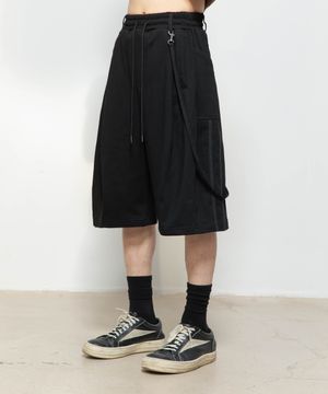 7포켓 버뮤다 팬츠 [블랙]