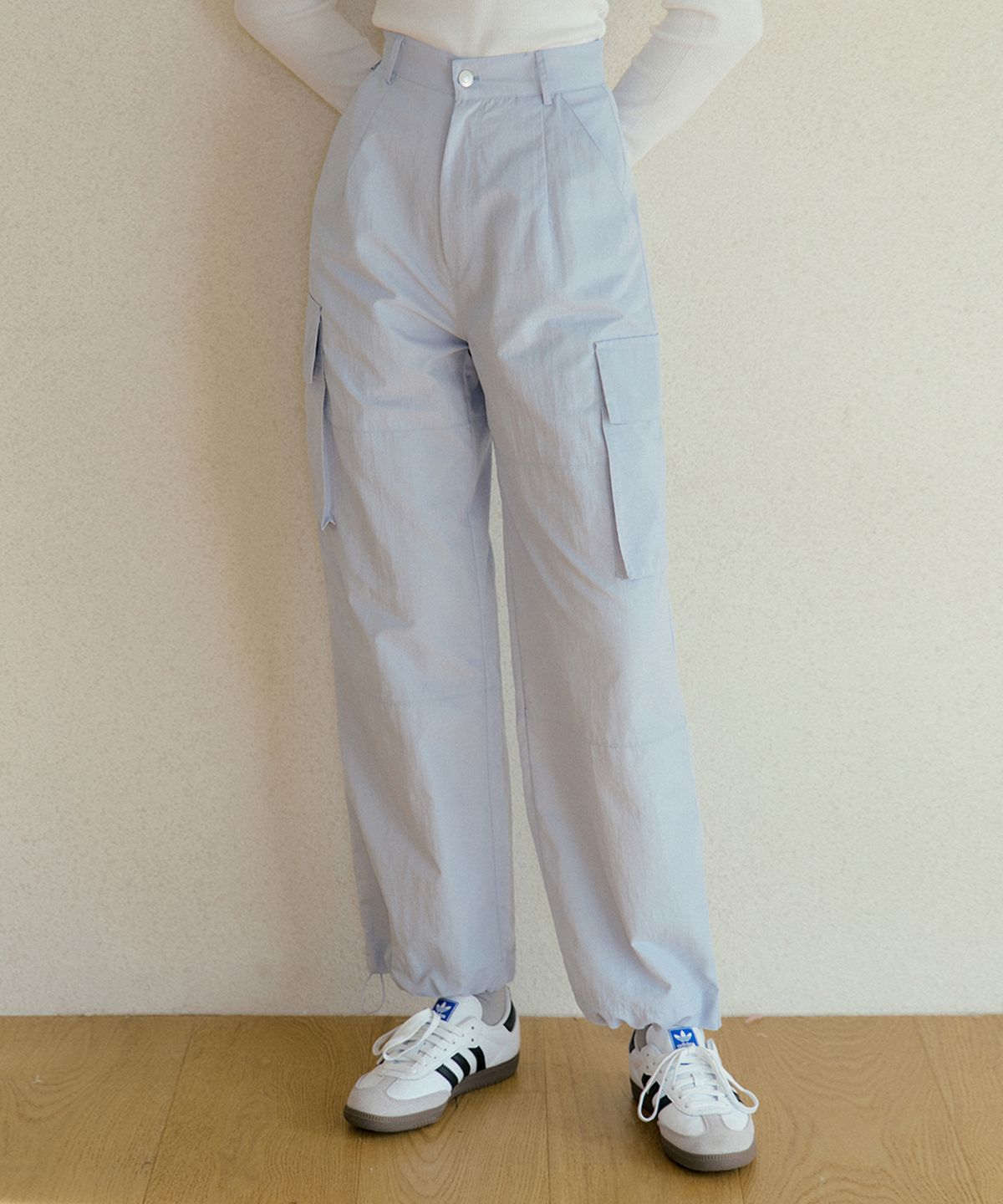 리올그(REORG) GENA CARGO STRING PANTS BABY BLUE