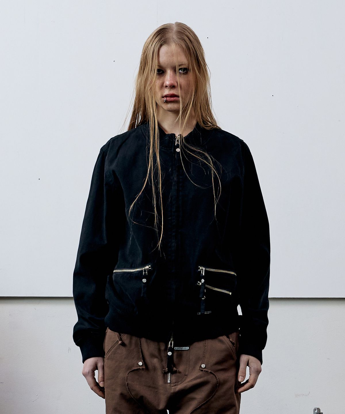 더바이닐하우스(THEVINYLHOUSE) DYED TANKER JACKET BLACK