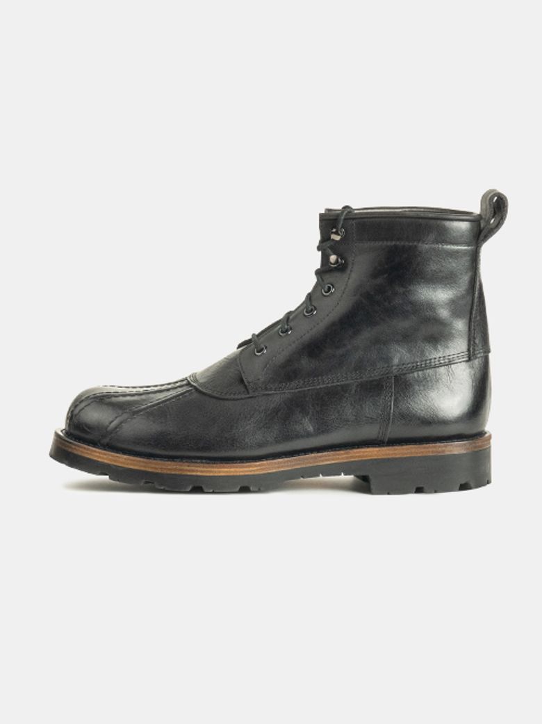 70024BK DUCK BOOTS