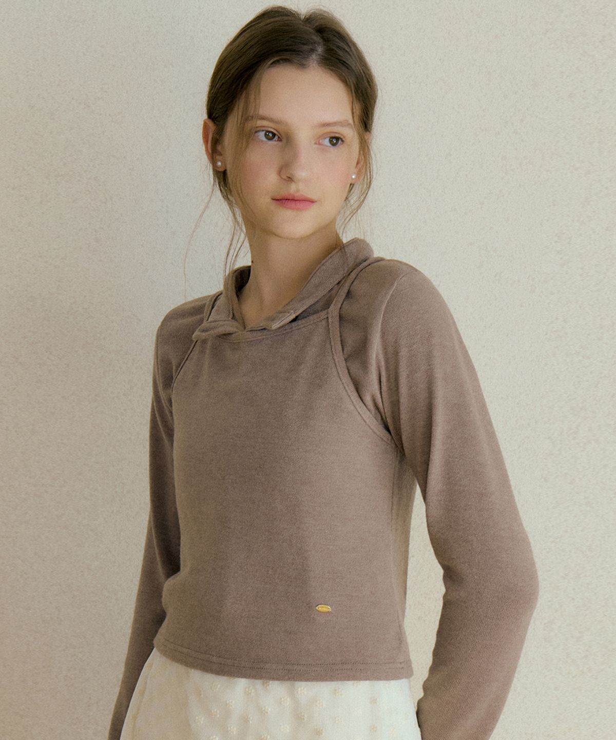 리올그(REORG) GENA SLEEVELESS TOP MOCAMUS