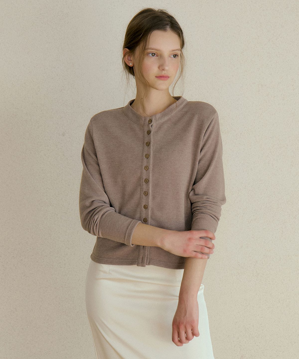 리올그(REORG) GENA BUTTON CARDIGAN MOCAMUS