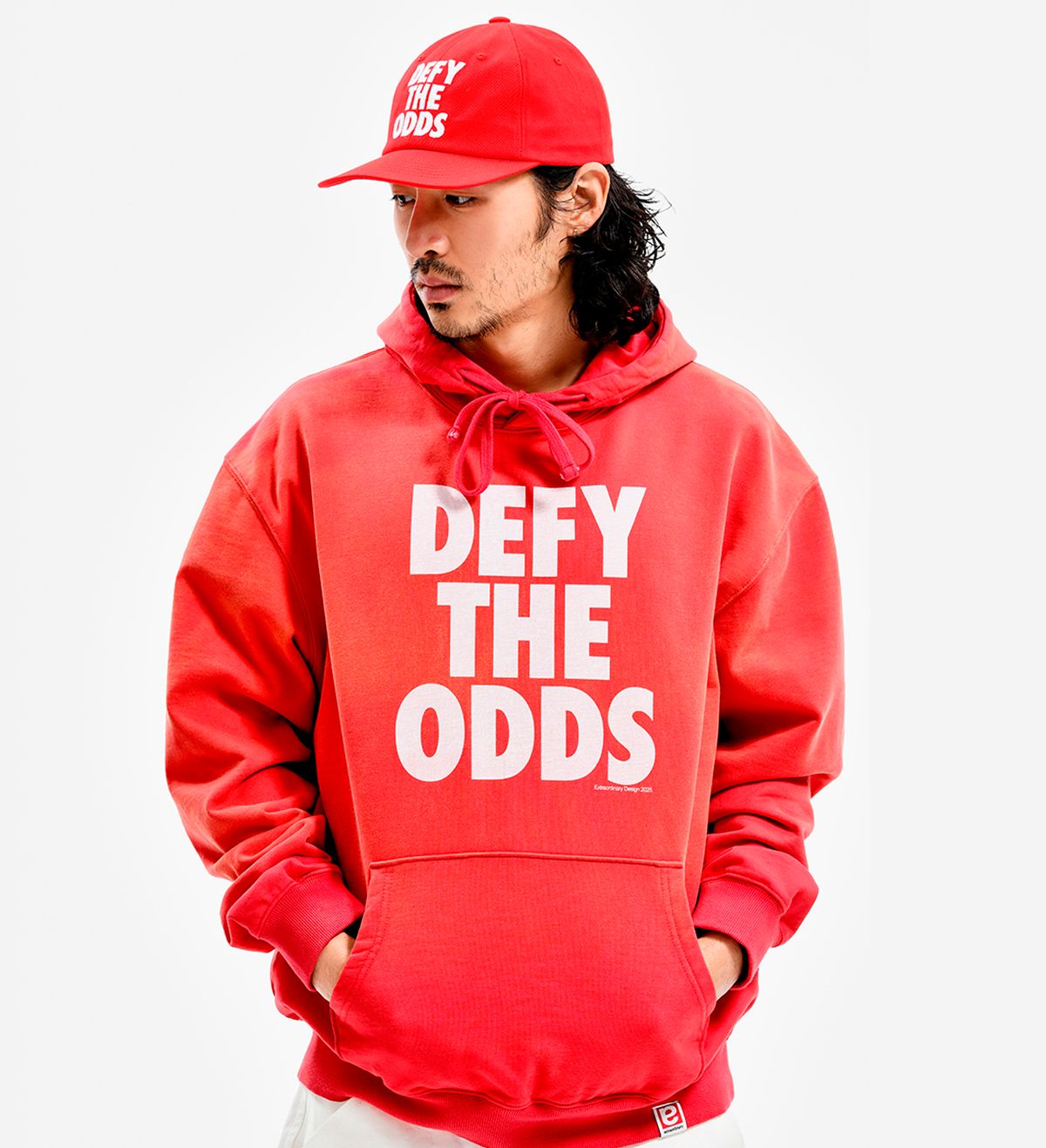 엑스트라오디너리(EXTRAORDINARY) DEFY THE ODDS FADE WASHING HOODIE RED