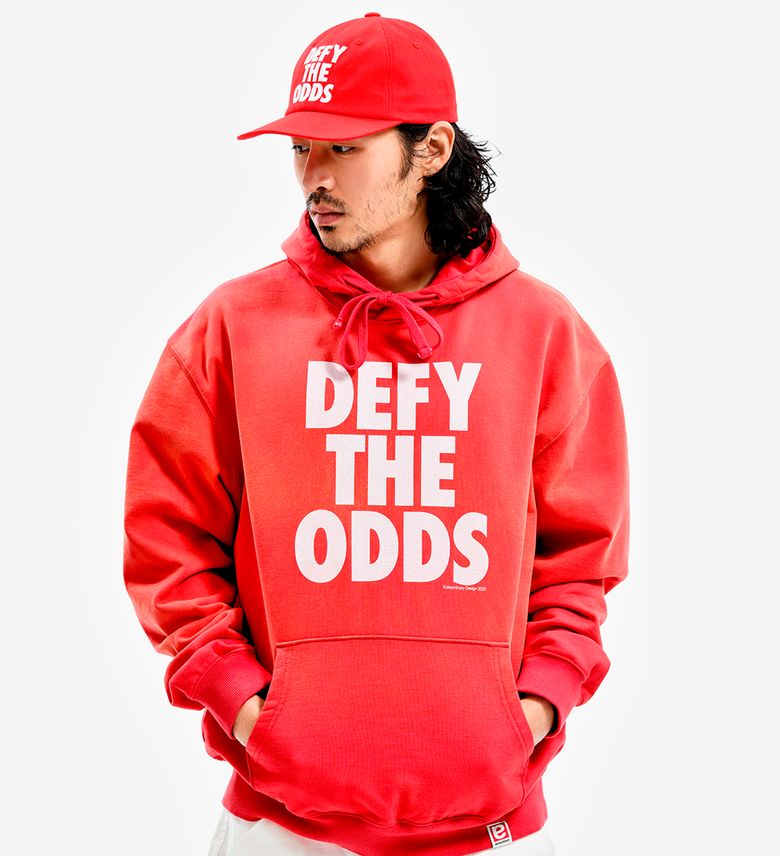 DEFY THE ODDS FADE WASHING HOODIE RED