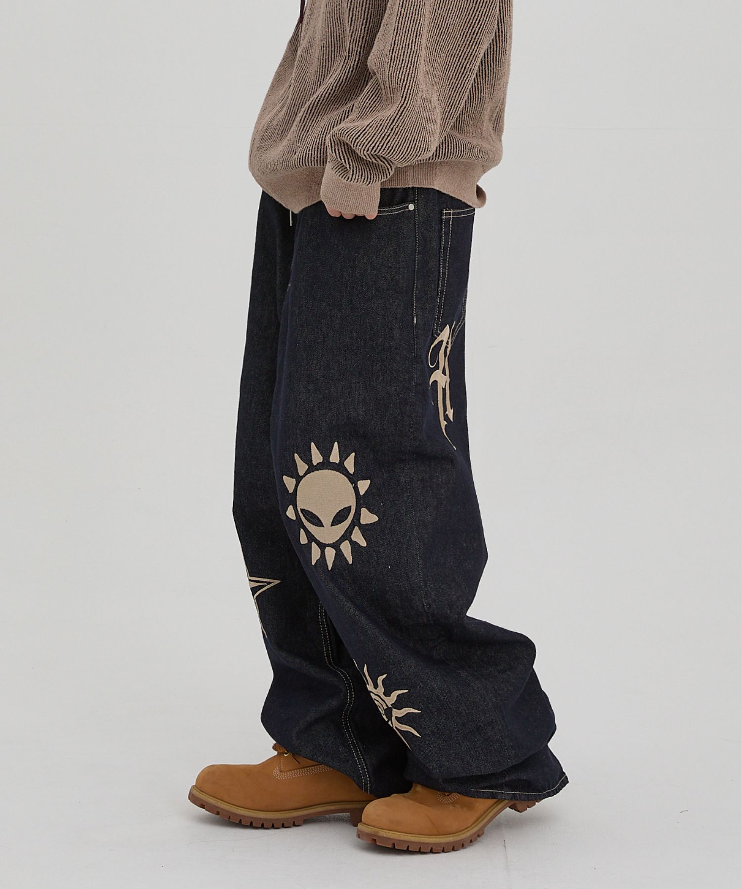 ●HOODHOOD● Western Alien Embroidered Denim Pants Light Blu MUSINSA | HOODHOOD HD Alien Multi-Embroidery Denim Pants