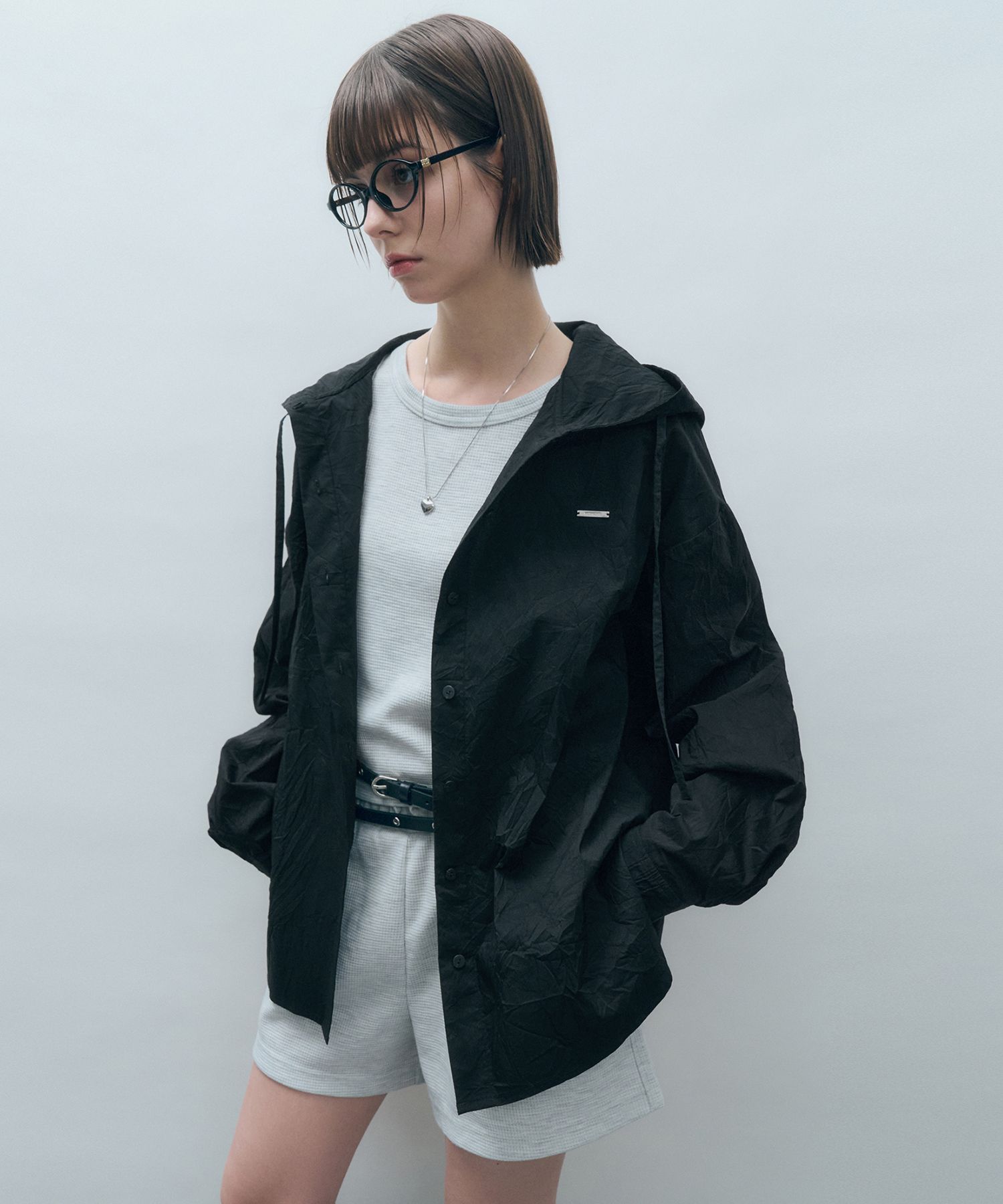 MUSINSA | MONGDOL Crinkle Cotton Hooded Shirt Black MDSH012BLACK