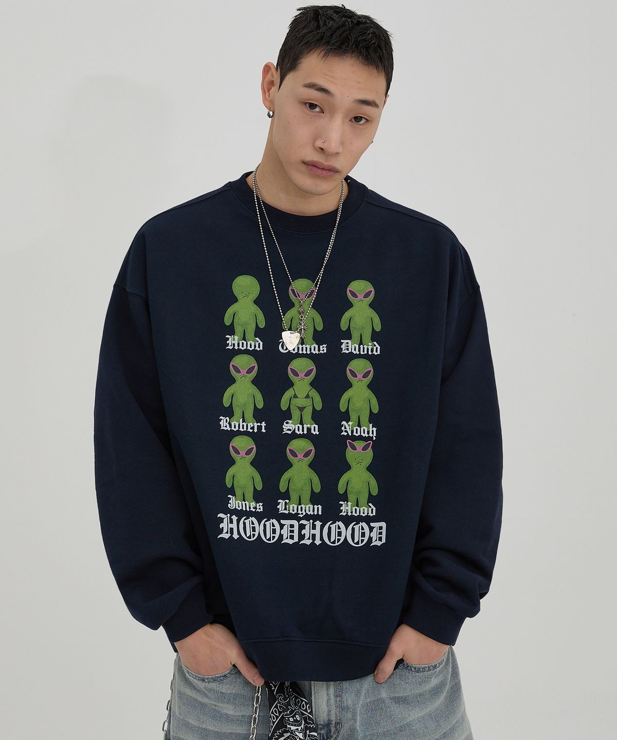 후드후드(HOODHOOD) 클론 에일리언 오버핏 맨투맨 네이비