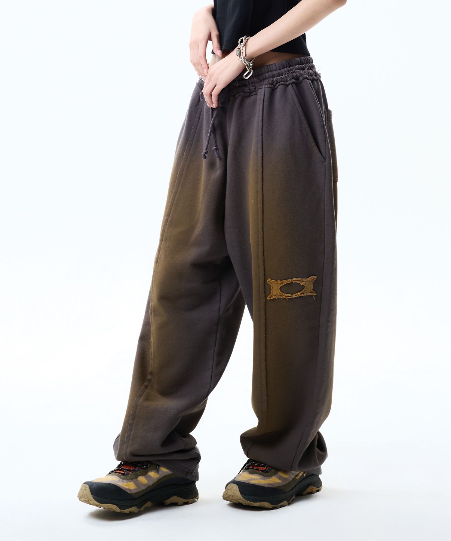 【CRITIC】DIRTY SPRAY SWEAT PANTS MUSINSA | CRITIC DIRTY SPRAY SWEAT PANTS CHARCOAL