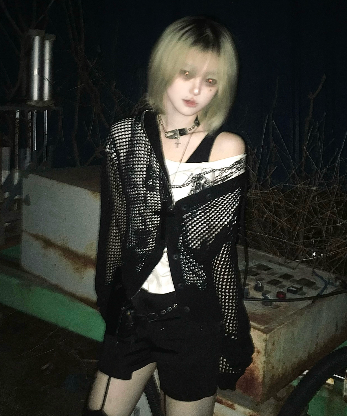 스키즘 인듀싱(SCHISM INDUCING) CROSS MESH ZIP HOODIE BLACK