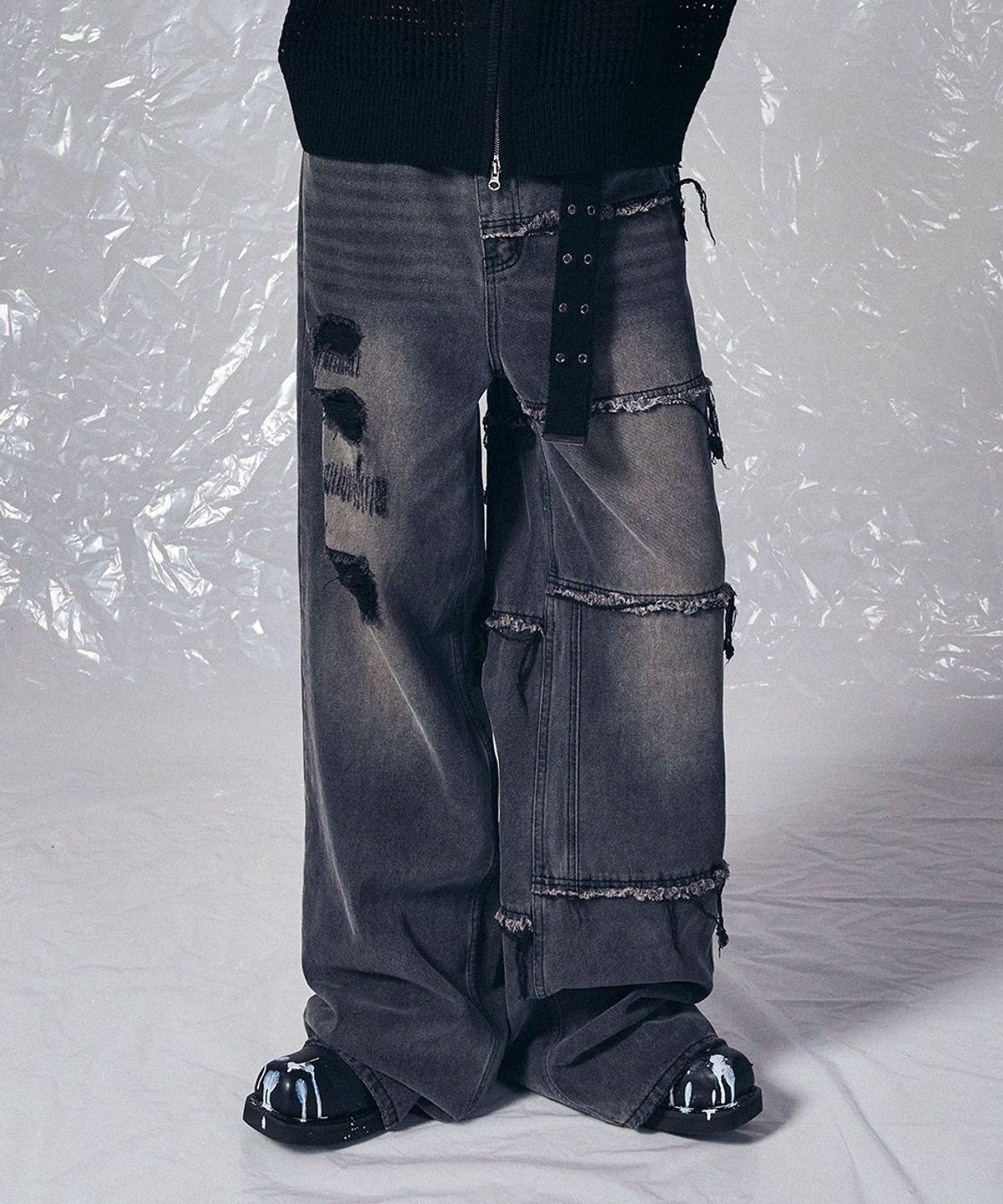 스키즘 인듀싱(SCHISM INDUCING) TWELVE GOLD JEANS GREY