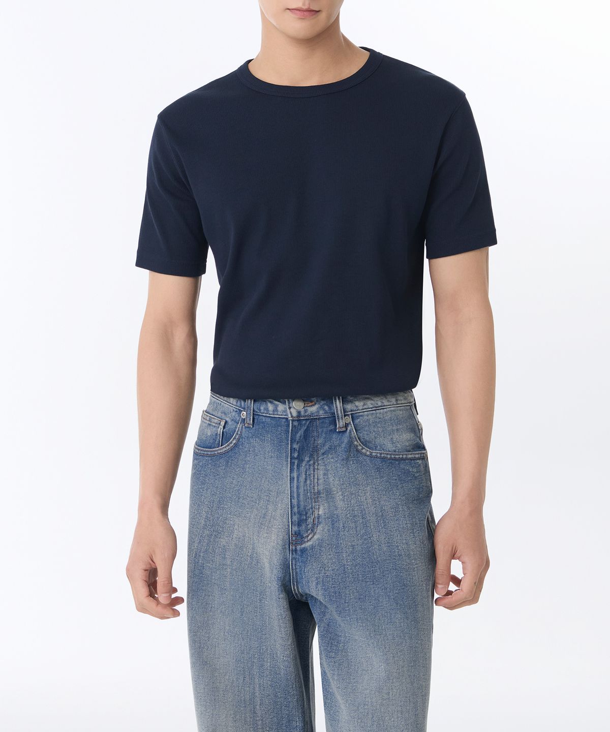 무신사 스탠다드(MUSINSA STANDARD) 리브드 머슬 핏 크루 넥 티셔츠 [네이비]