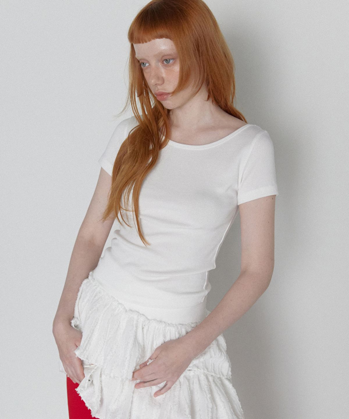 렌세(RENSE) Back Point Boat Neck Half Tee White