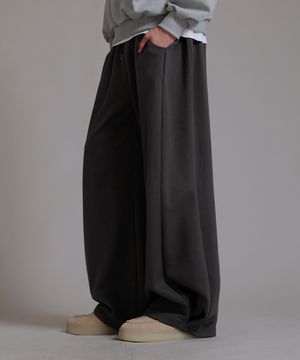 투 턱 롱사이드 오버 팬츠_차콜