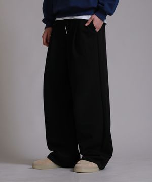 트레이닝 라벨 핀턱 와이드 팬츠_블랙