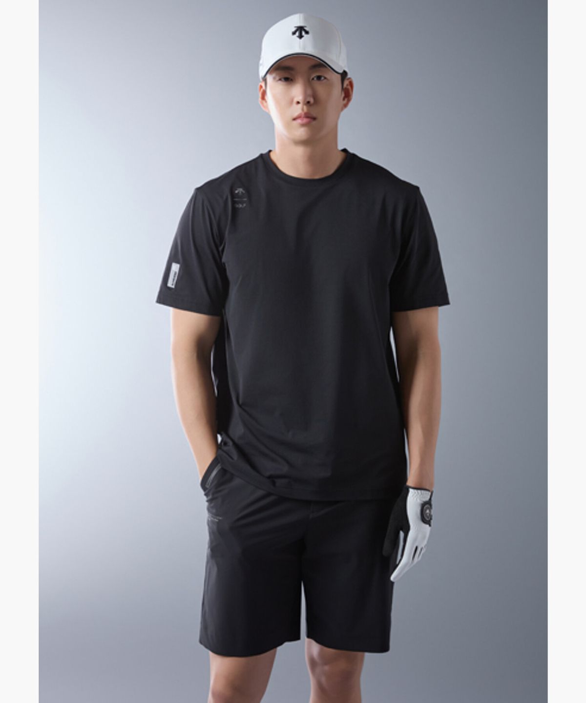 데상트 골프(DESCENTE GOLF) 남여공용 라운드 반팔 티셔츠 (DQ22MFNS41)