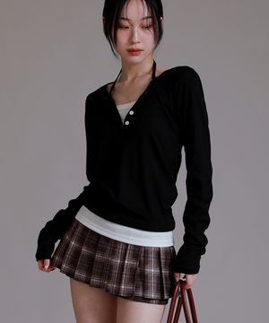 반팔 추가 넥포인트 버튼 레이어드 티셔츠_블랙