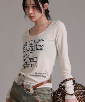 23.7 레터링 유넥 티셔츠_크림