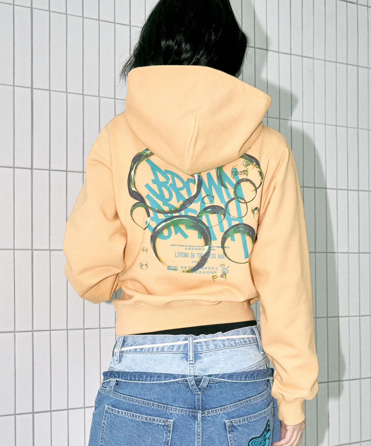 브라운브레스(BROWNBREATH) W BUBBLE TAG HOODIE - ORANGE