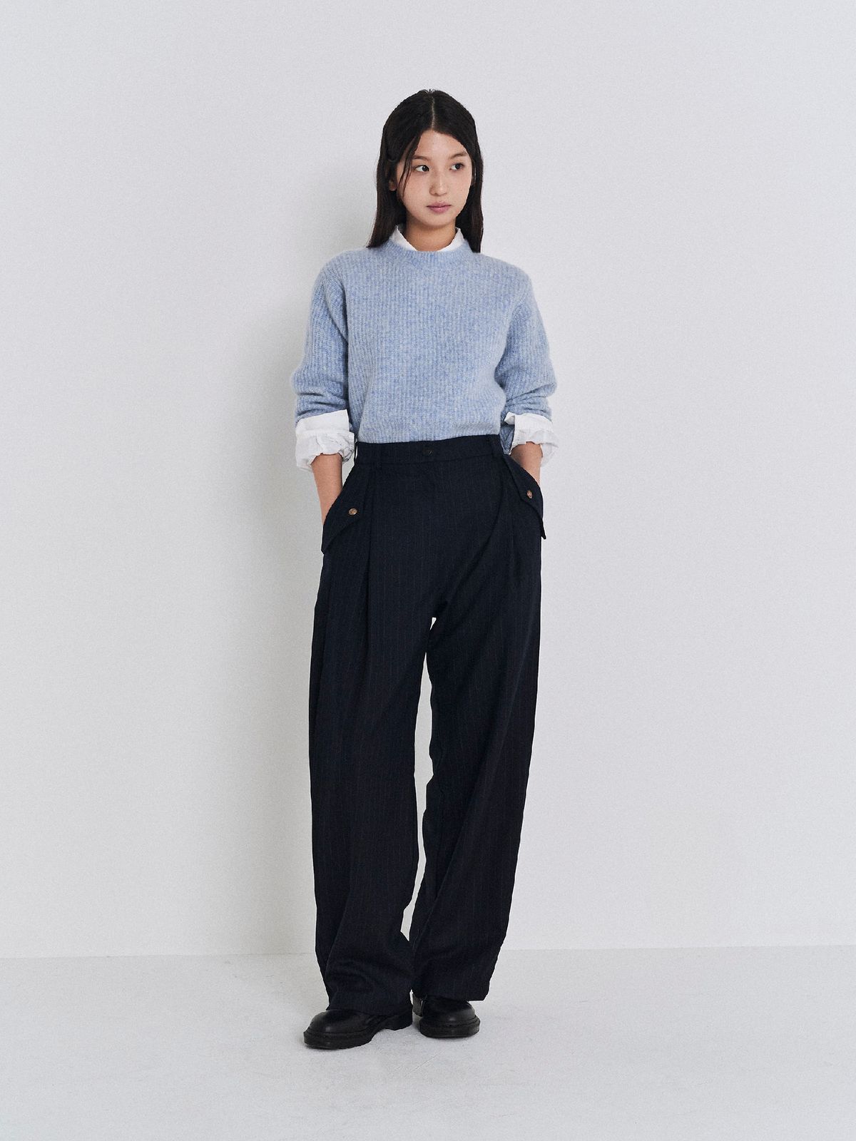포커페이스(POKERFACE) (W) STRIPE WOOL PANTS DARK NAVY