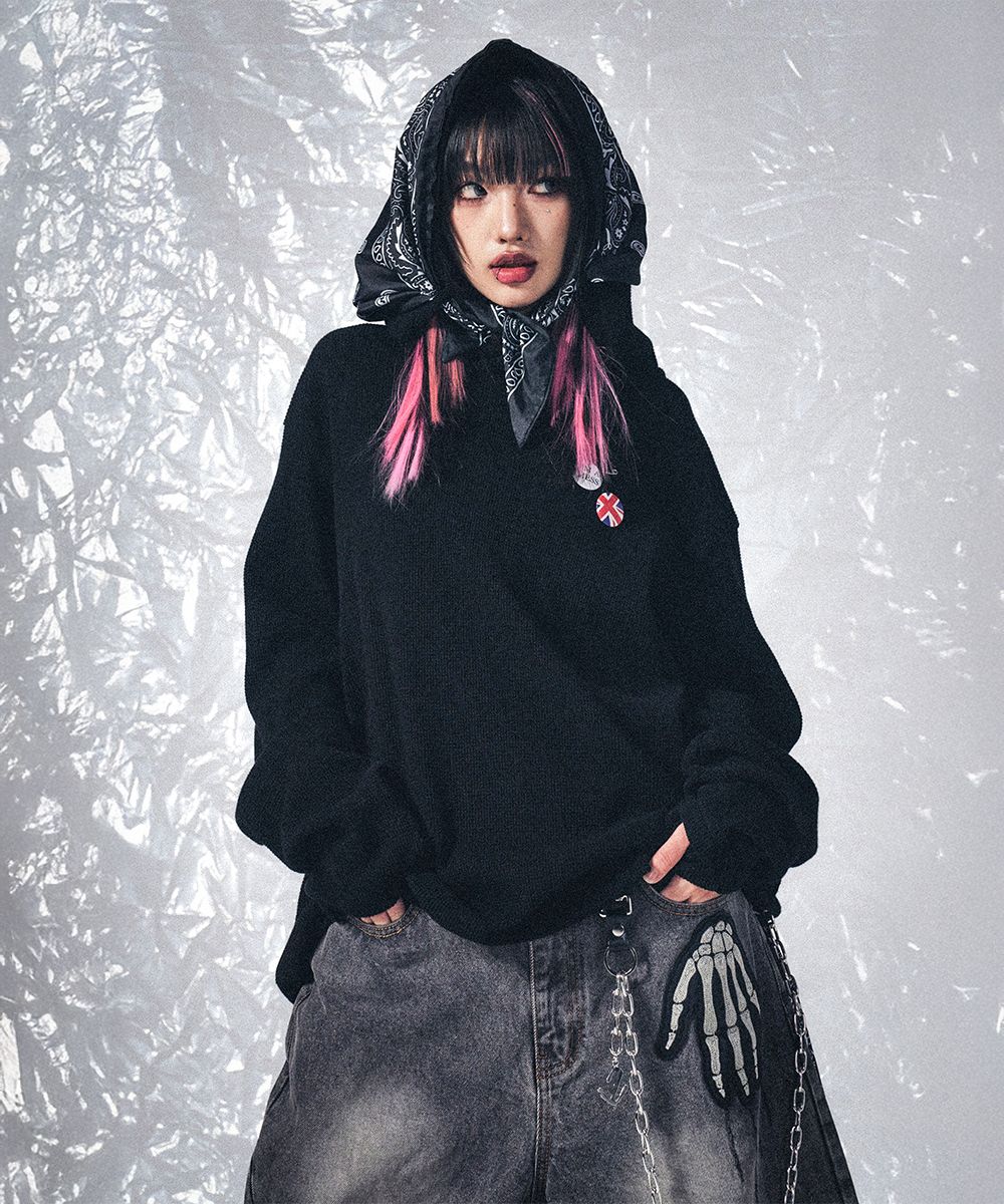 MUSINSA | SCHISM INDUCING BANDANA HOODIE BLACK