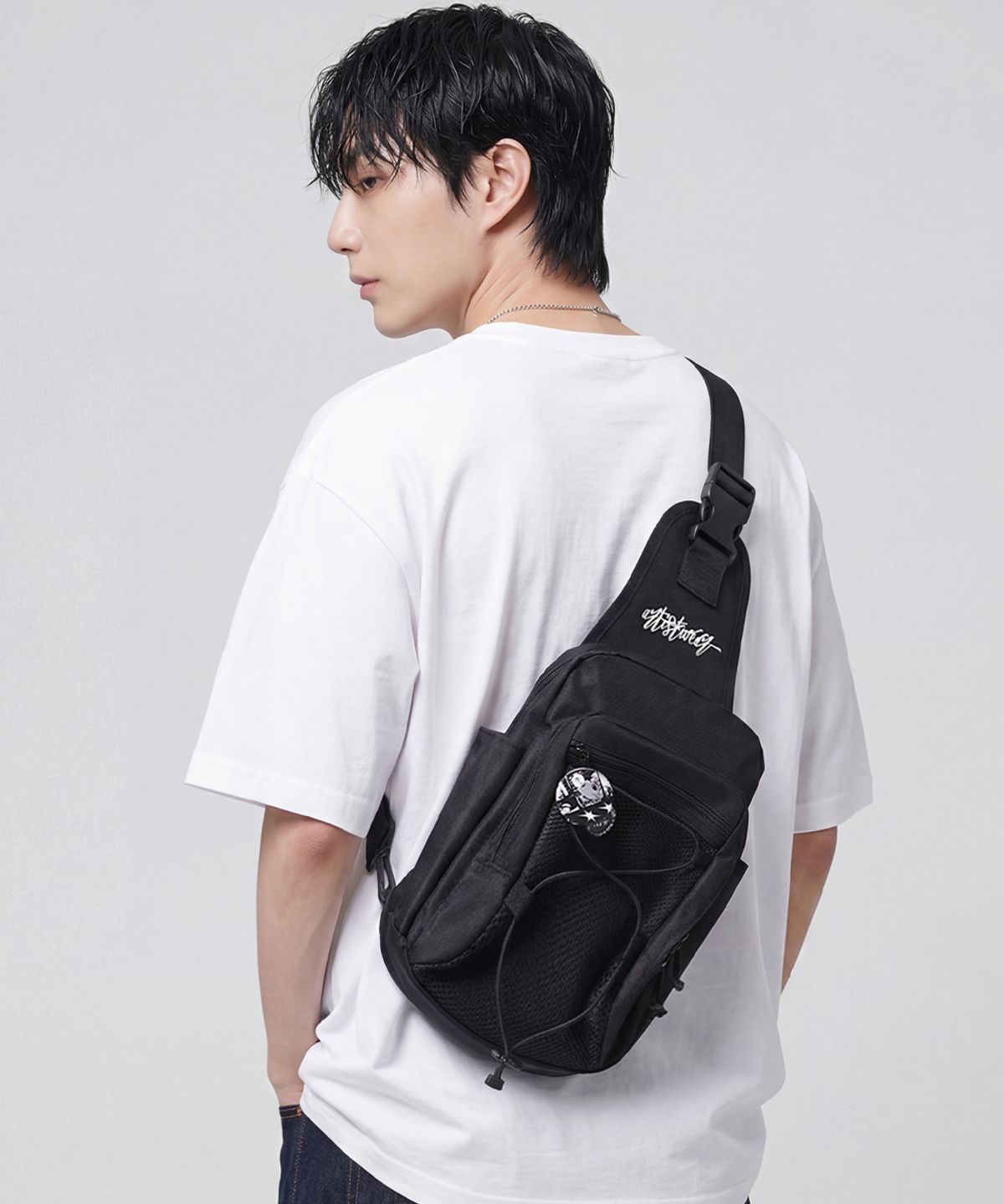 아티스트웨어(ARTISTWEAR) [ATW] 로고 미니 슬링백