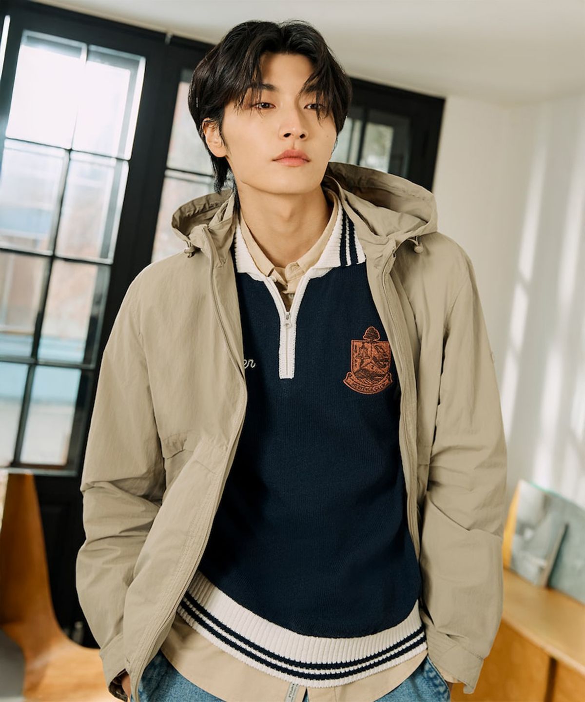 빈폴 멘(BEANPOLE MEN) 와펜 포인트 하프집업 니트  네이비 (BC5251C08R)