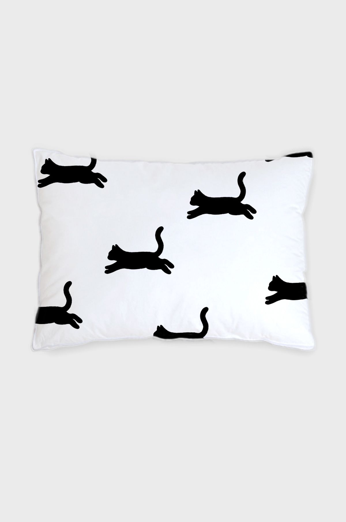 픽켄드(PICKEND) 블랙 버니 디자인 베개커버 - JUMPING CAT (WHITE)