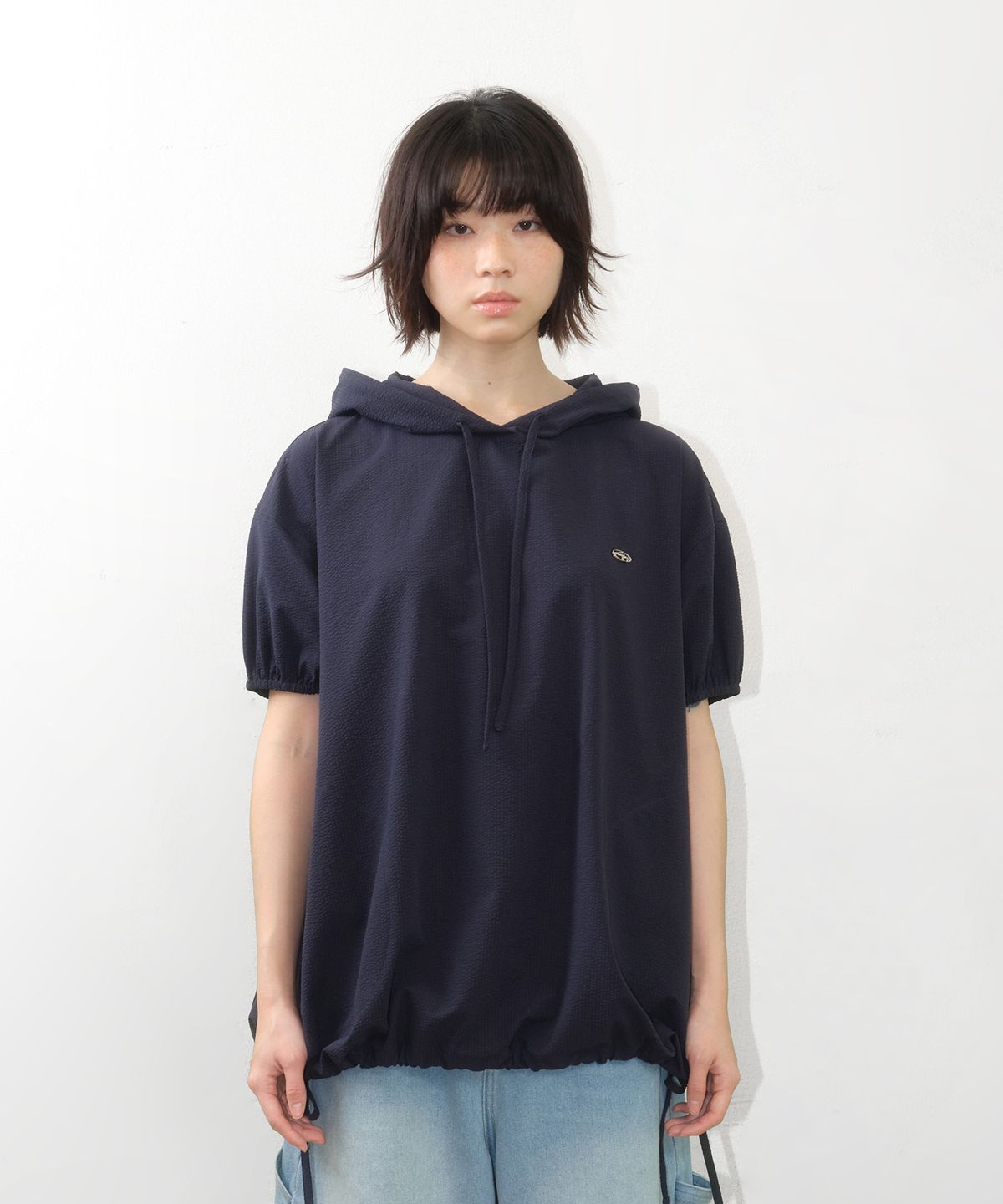 아메스 월드와이드(AMES-WORLDWIDE) OVERFIT WRINKLE SHORTSLEEVE HOODIE NAVY