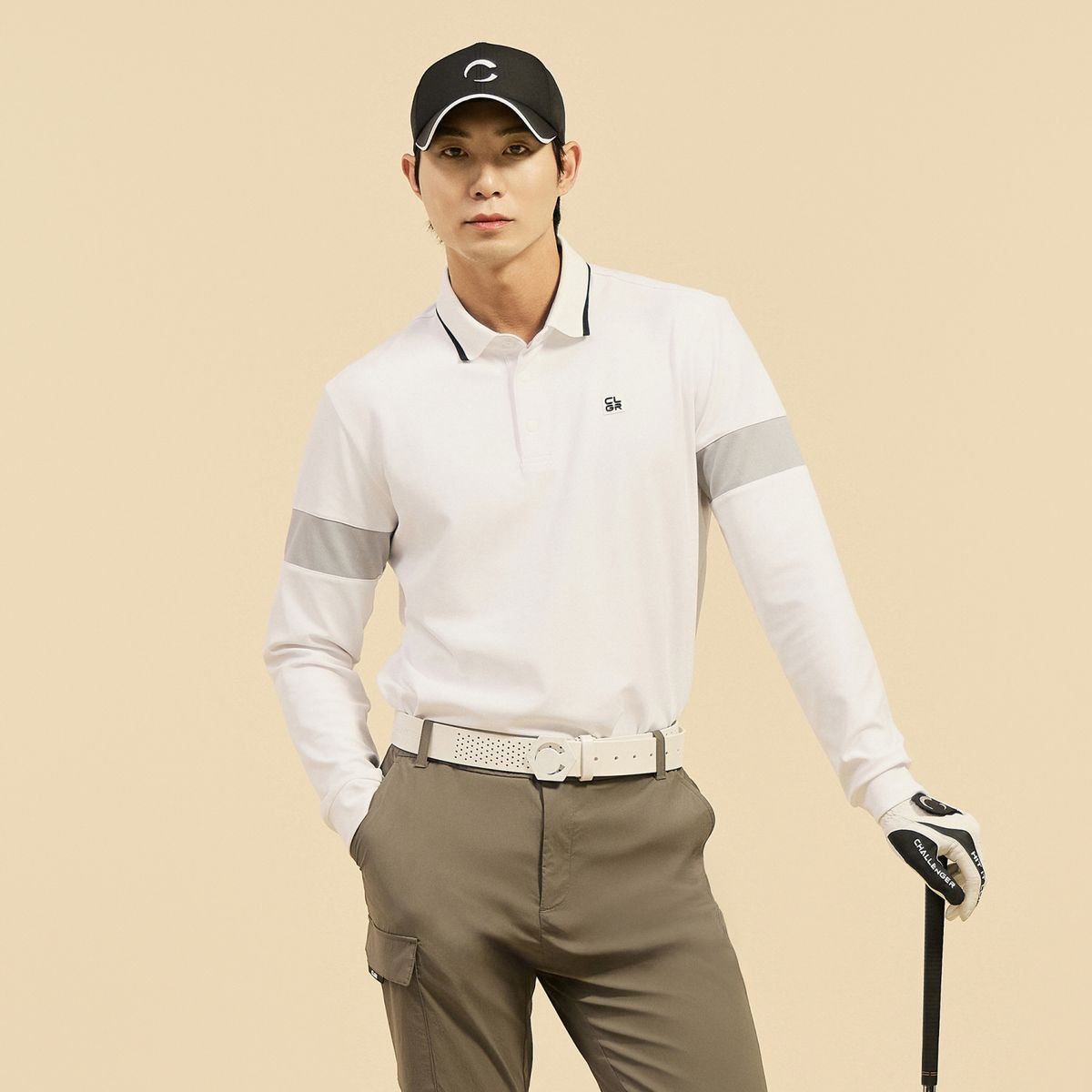 챌린저(CHALLENGER) 남성 에센셜 소매 배색 카라 긴팔 티셔츠 화이트