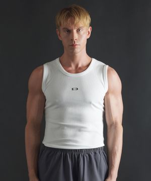 머슬핏 심볼 로고 슬리브리스 - 화이트