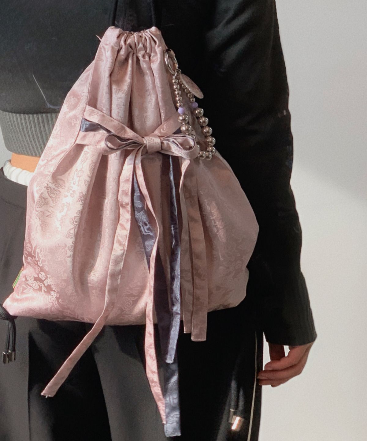 칠 하나 투 구육(71TO96) Ribbon String back pack (Pink)