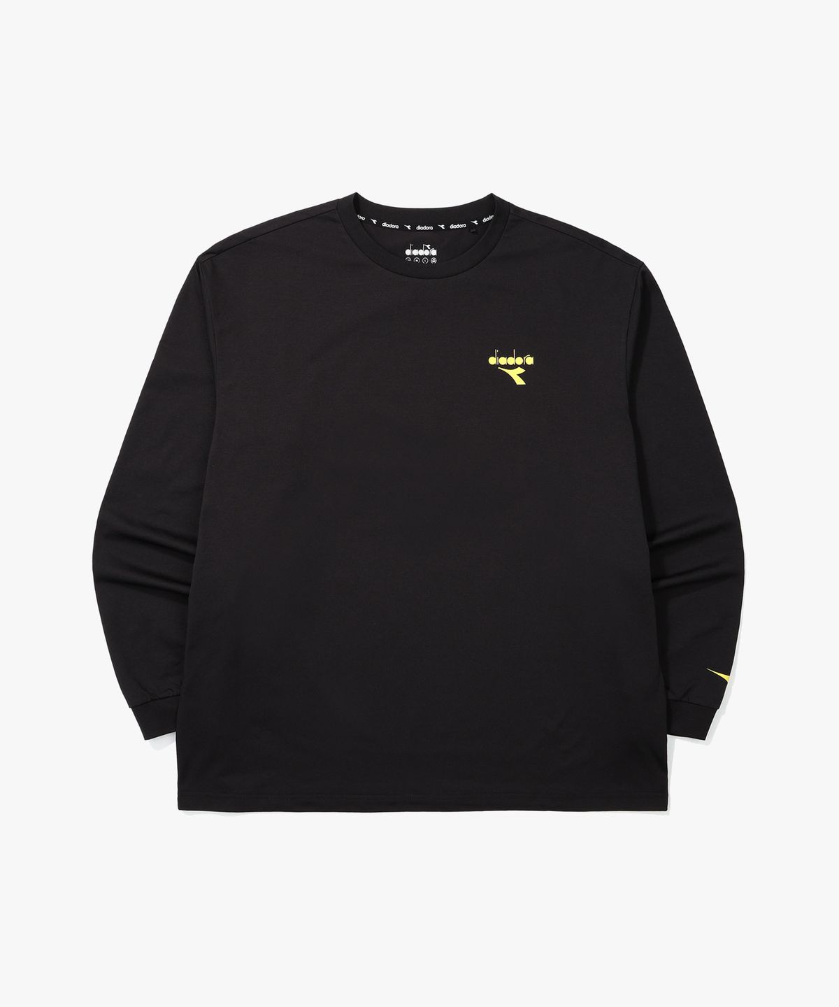 디아도라(diadora) DTA 테니스볼 긴팔 티셔츠 BLACK