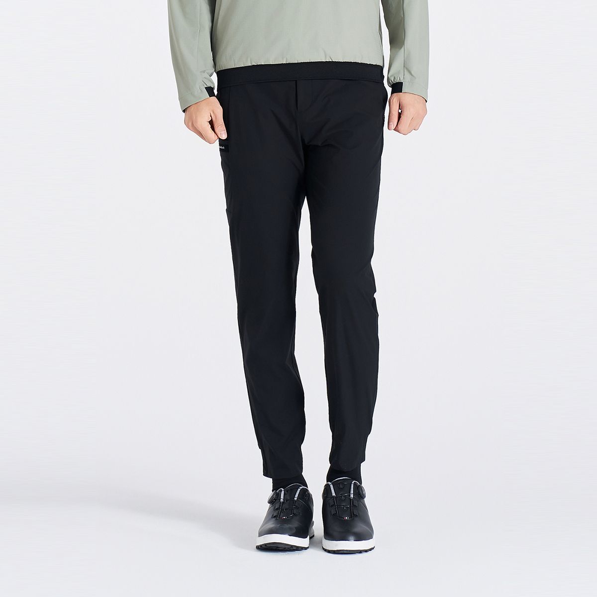 테일러메이드 어패럴(TAYLORMADE APPAREL) 남성 조거핏 팬츠 T8031PO1185-199