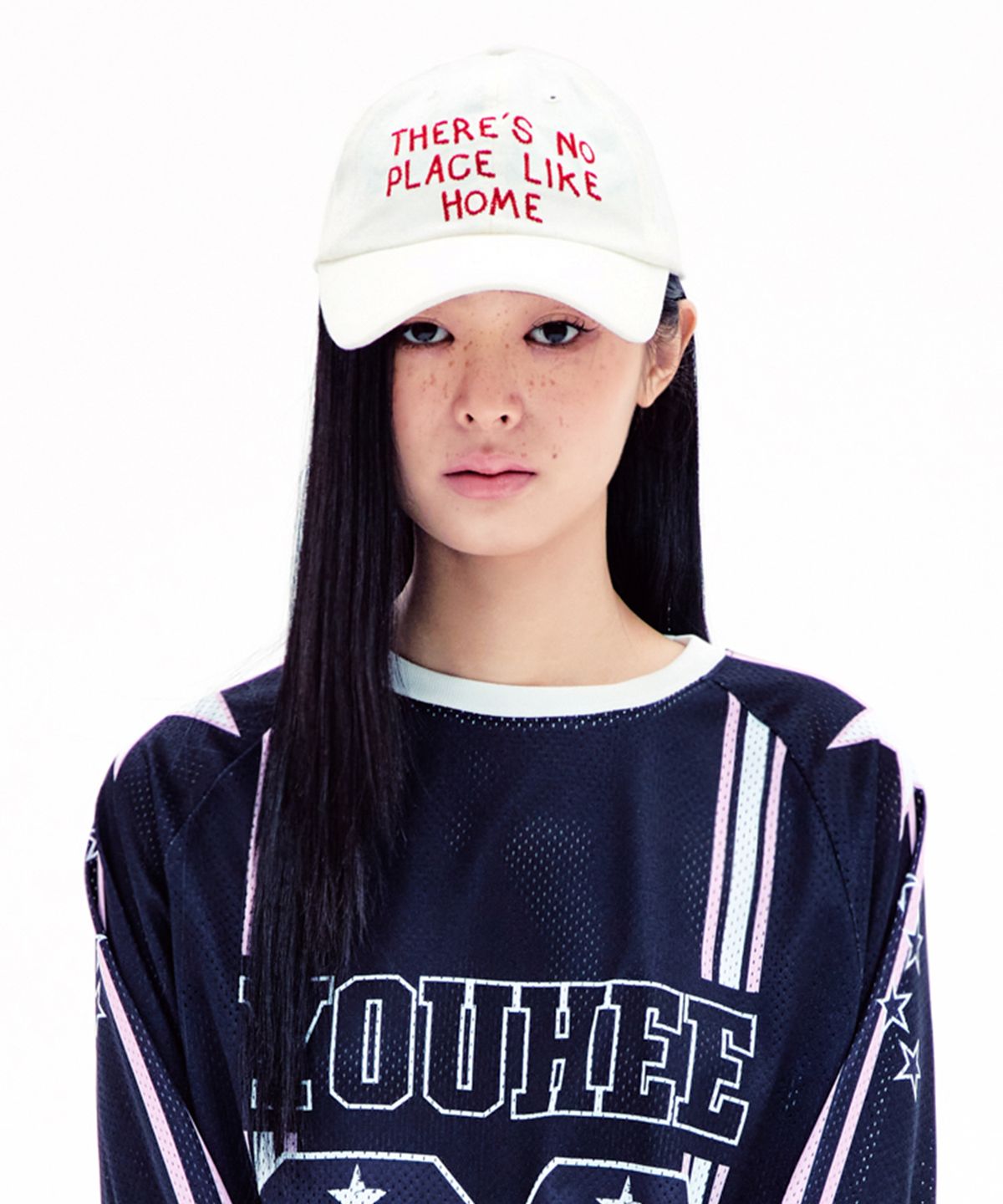 유희(YOUHEE) LETTERING WASHING BALL CAP WHITE