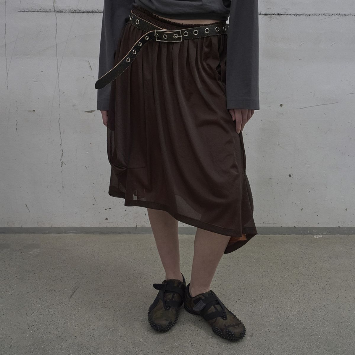 엘씨디씨티엠(LCDC™) DOUBLE LAYERED VOLUME SKIRT (BROWN)