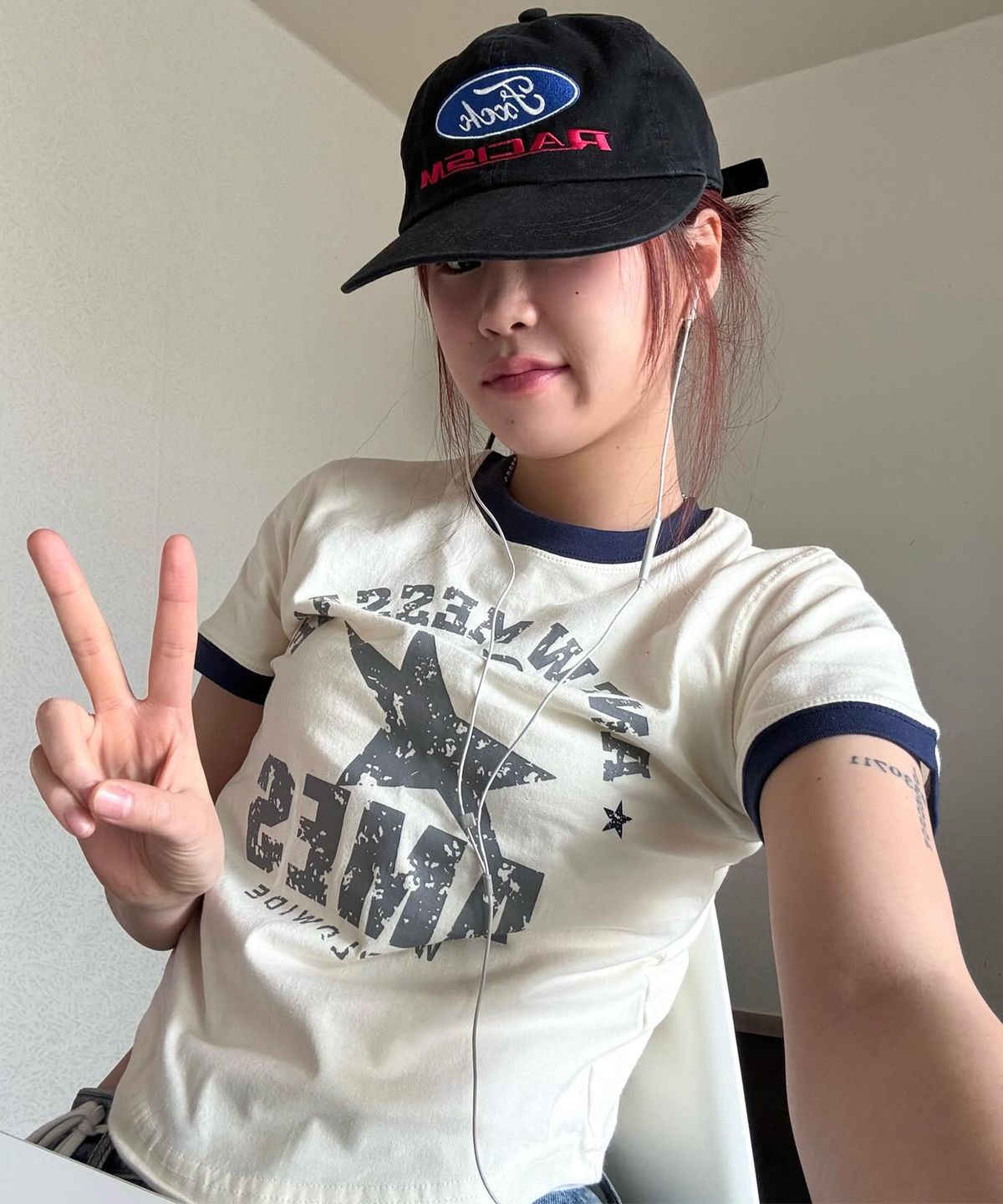 아메스 월드와이드(AMES-WORLDWIDE) VINTAGE STAR TEE CREAM