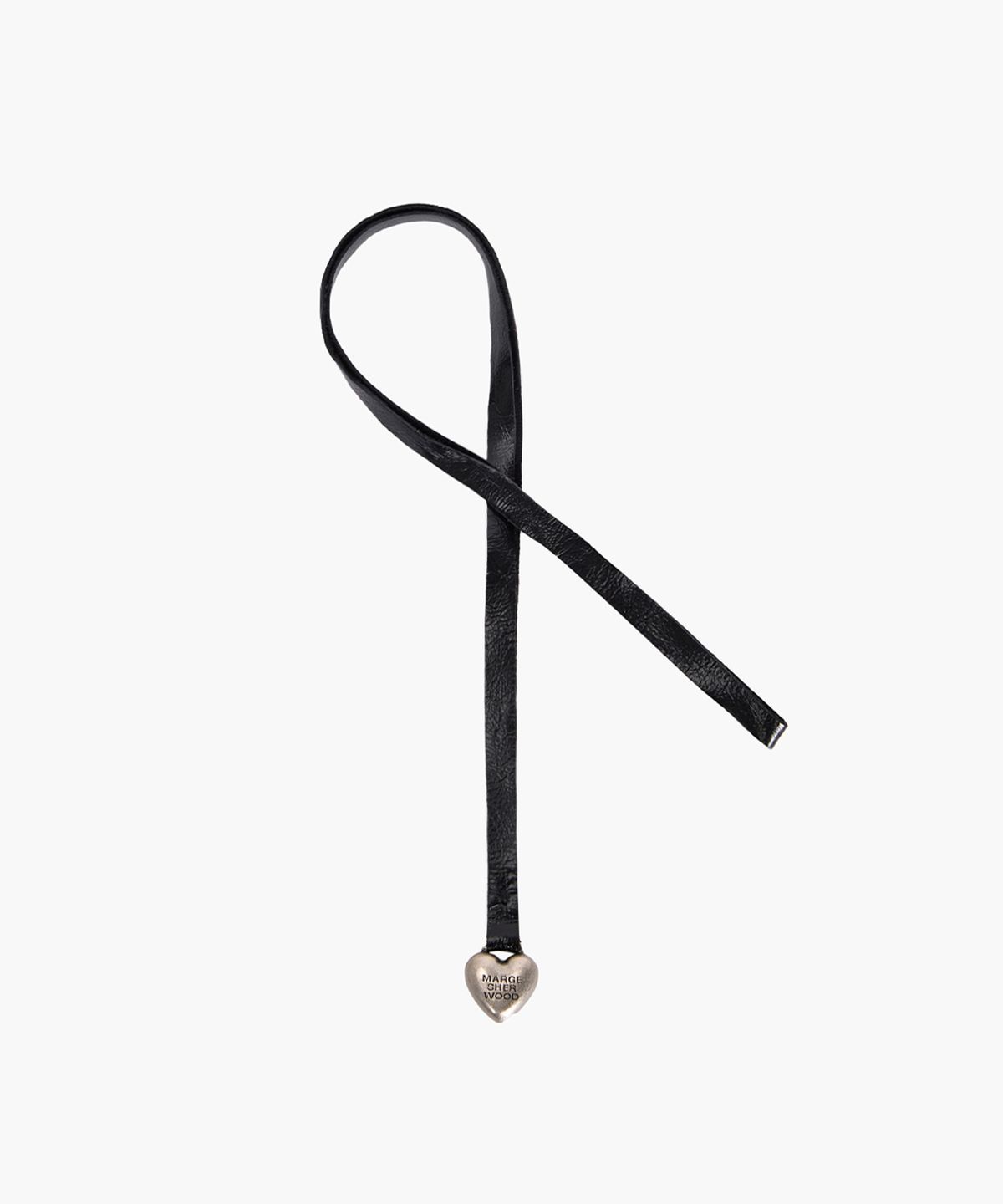 마지셔우드(MARGESHERWOOD) HEART CHARM_black soft crinkle