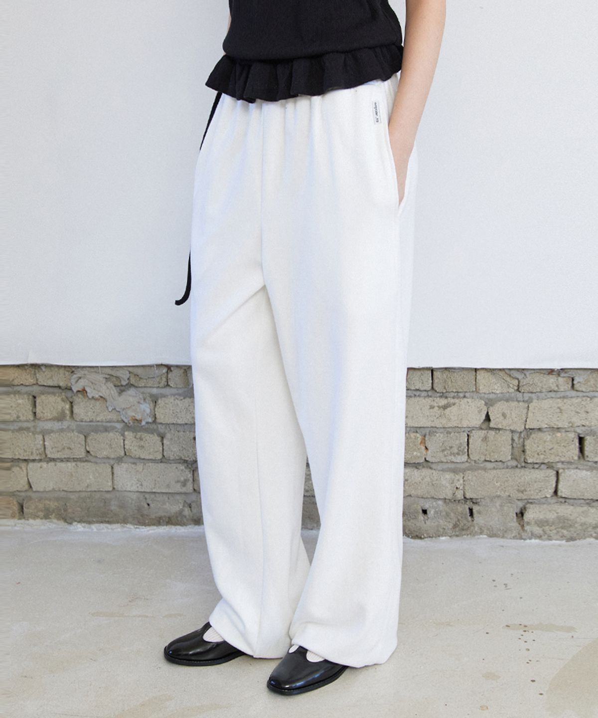 렌세(RENSE) RS String Wide Sweat Pants White