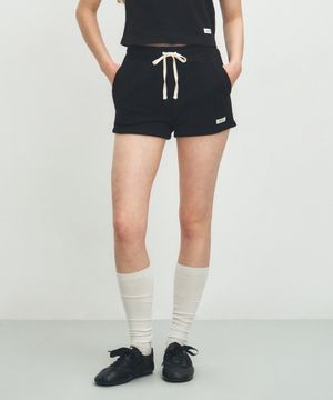 W BASIC SWEAT SHORTS black