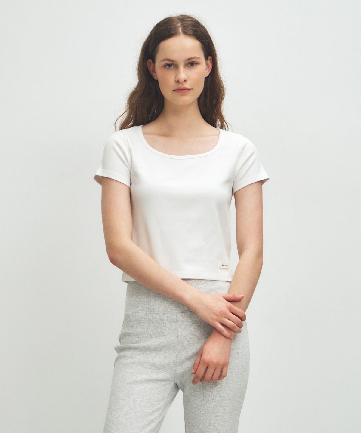 마리떼 프랑소와 저버(MARITHÉ + FRANҪOIS GIRBAUD) W BASIC CROP TEE white