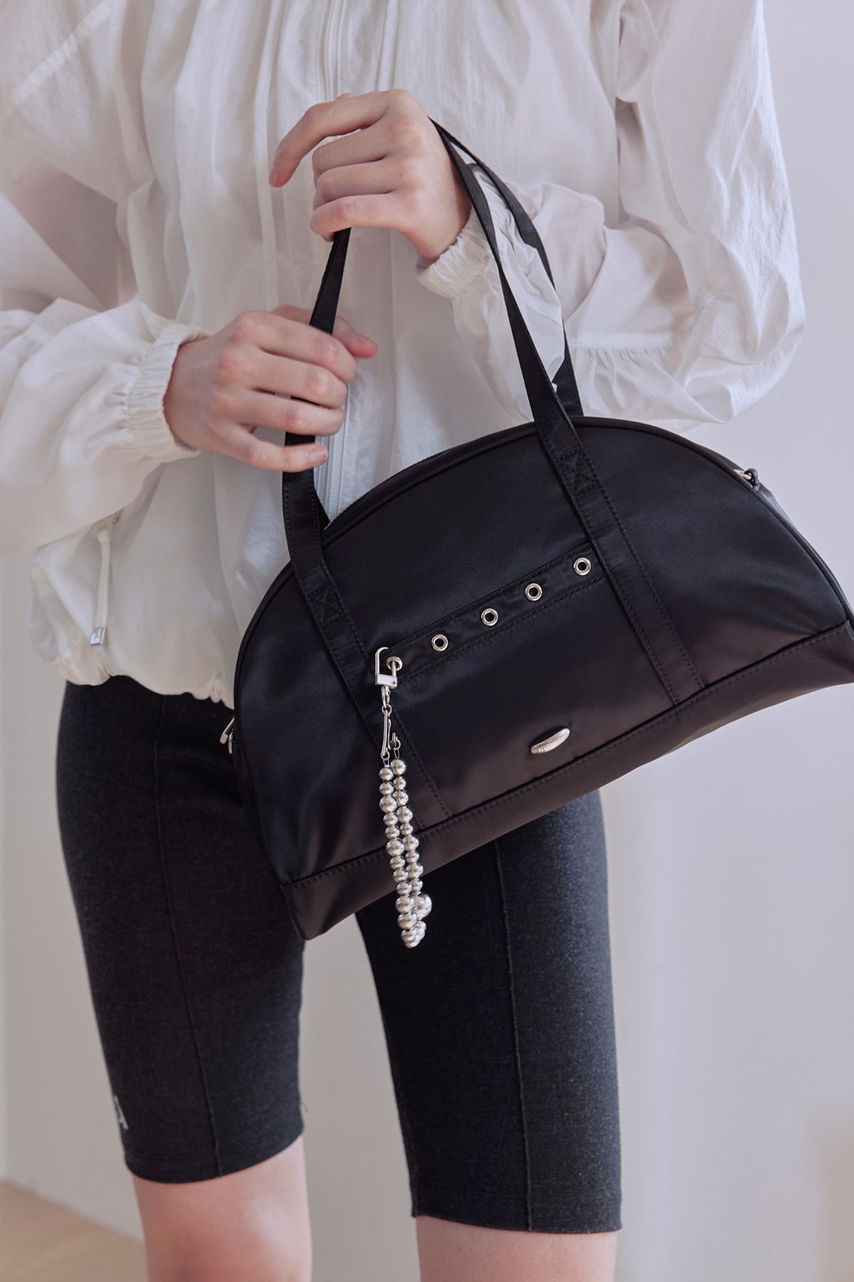 애프터아워즈(AFTERHOURS) UTILITY ARCH MINI DUFFLE BAG (BLACK)