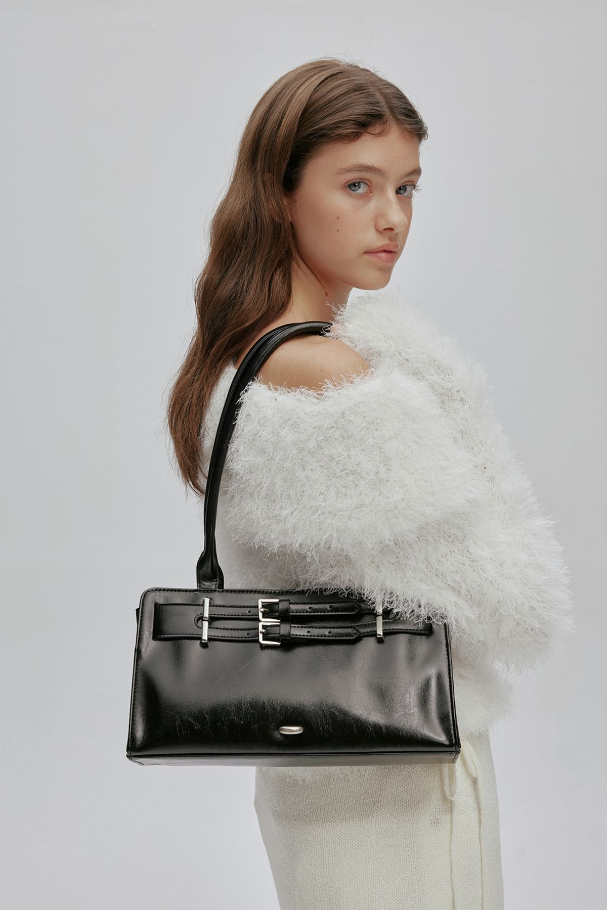 애프터아워즈(AFTERHOURS) DOUBLE BELTED SHOULDER BAG (BLACK)
