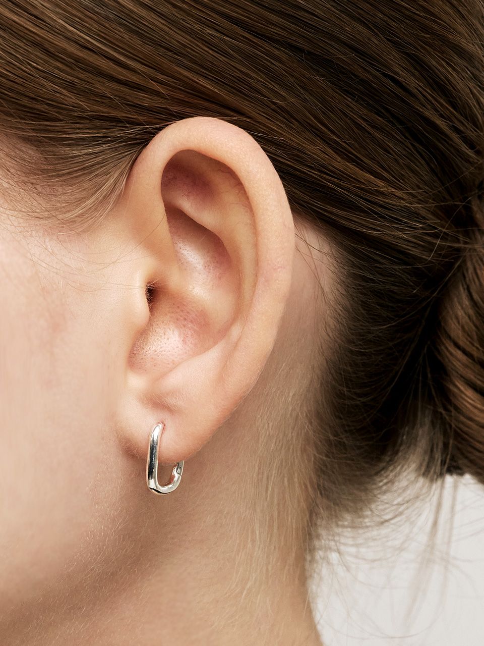 ☆HEI☆ sv925 round rectangle earring HE25SPESW201XXFR MUSINSA公式 | HEI [sv925] round rectangle earring