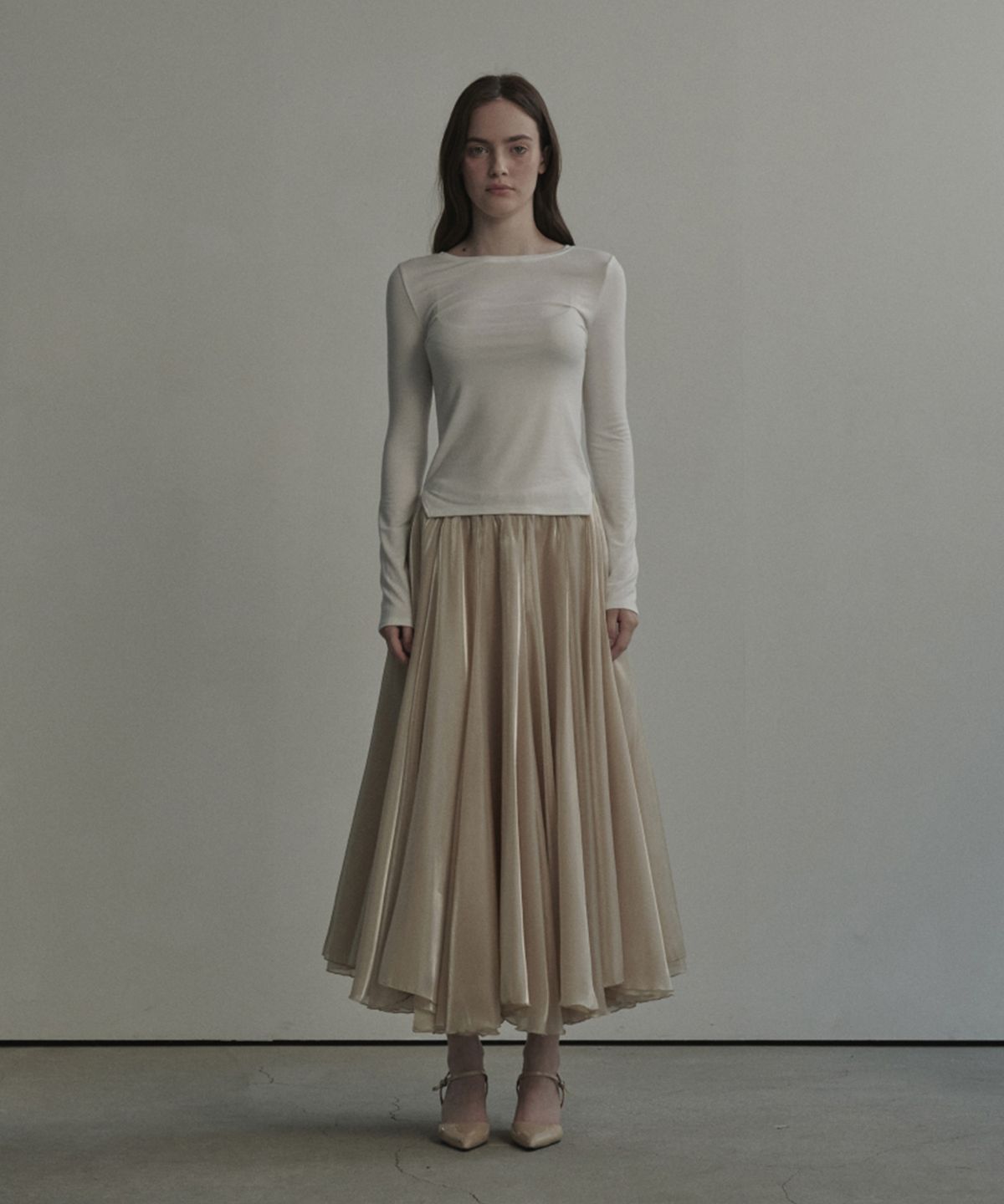 마우솔레움(MAU SOLEUM) Nerina Sheer Long Flare Skirt - Cream