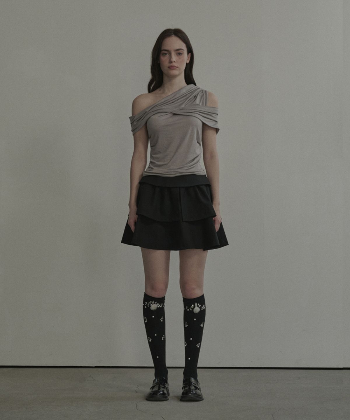 마우솔레움(MAU SOLEUM) Slit Cancan Suit Skirt - Black