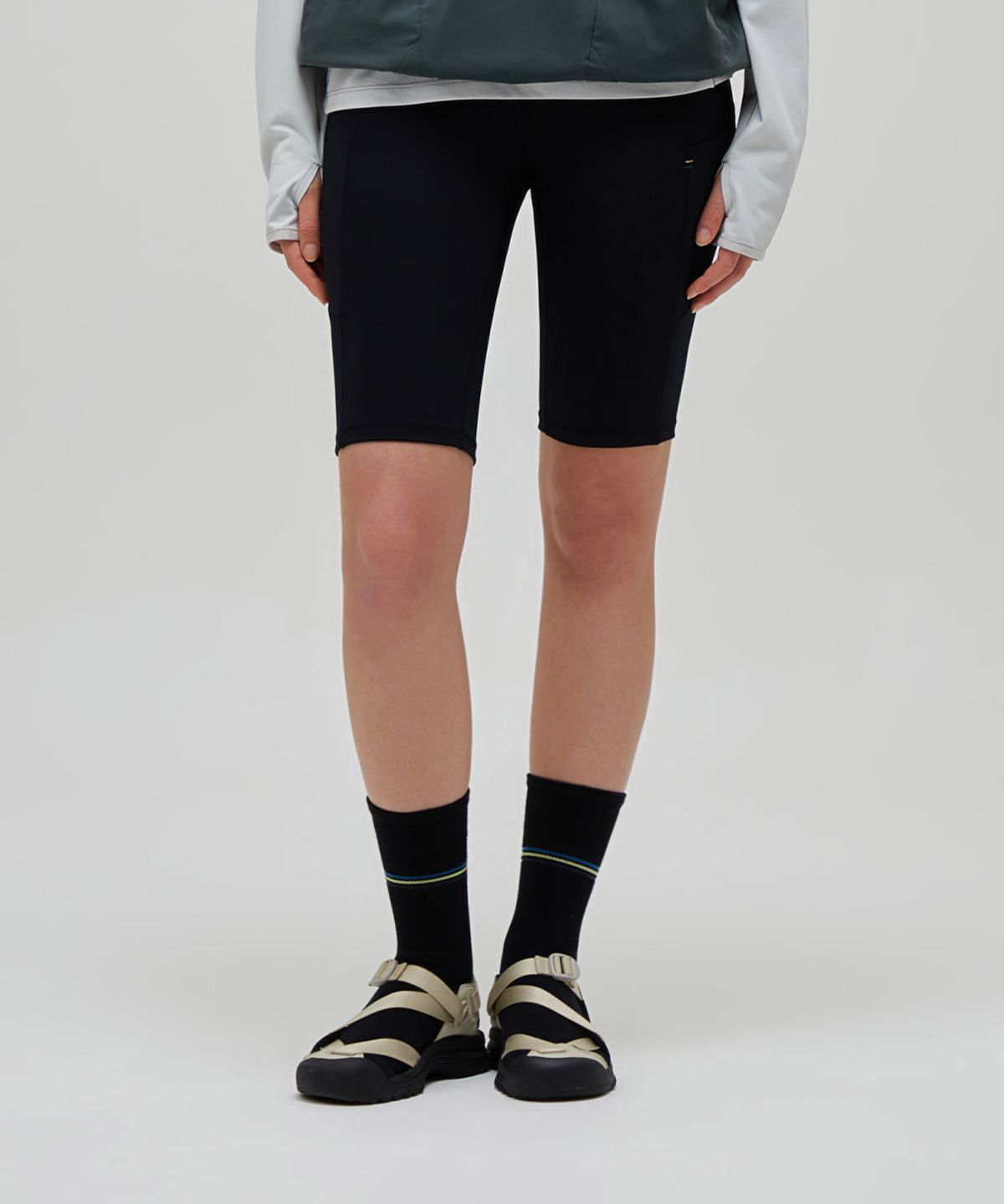 시에라디자인(SIERRA DESIGNS) W) 플린트(FLINT) 5부 바이커쇼츠 BLACK