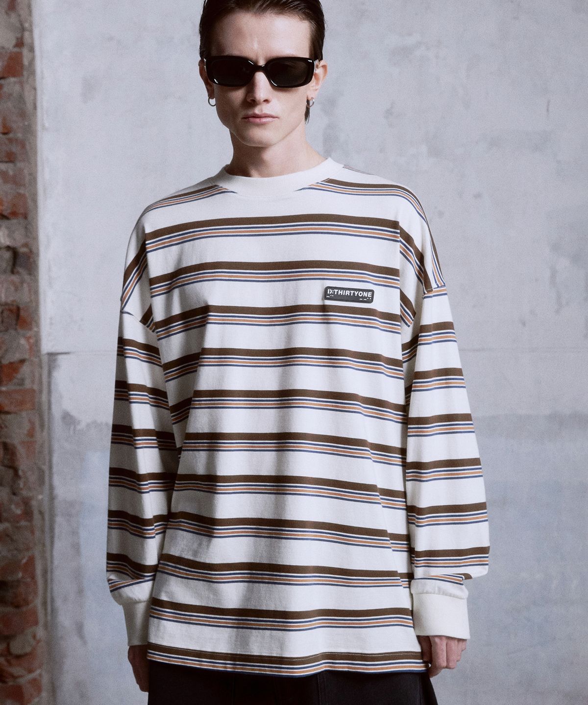 디써티원(DTHIRTYONE) Multi Stripe Long-Sleeved T-Shirt (Almond)