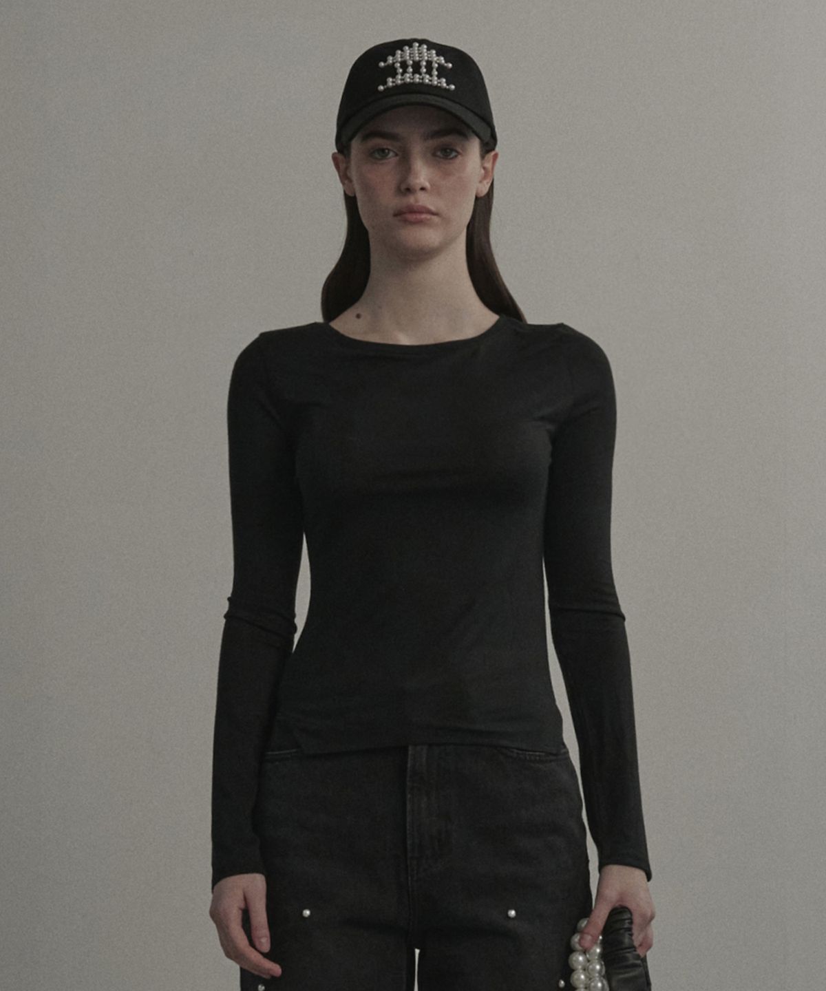 마우솔레움(MAU SOLEUM) Mist Slit T-Shirt - Black